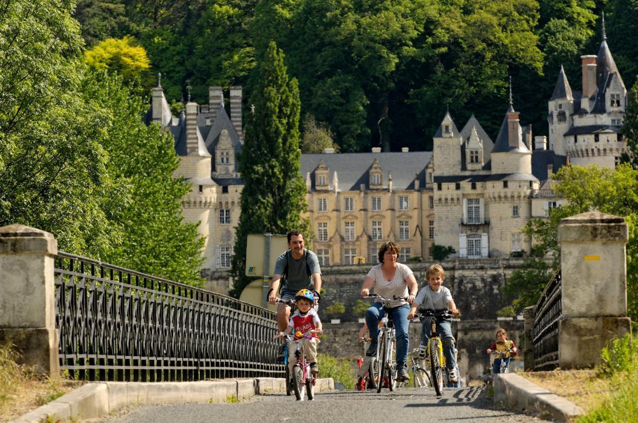 Logis Hotel La Croix Blanche Fontevraud Dış mekan fotoğraf